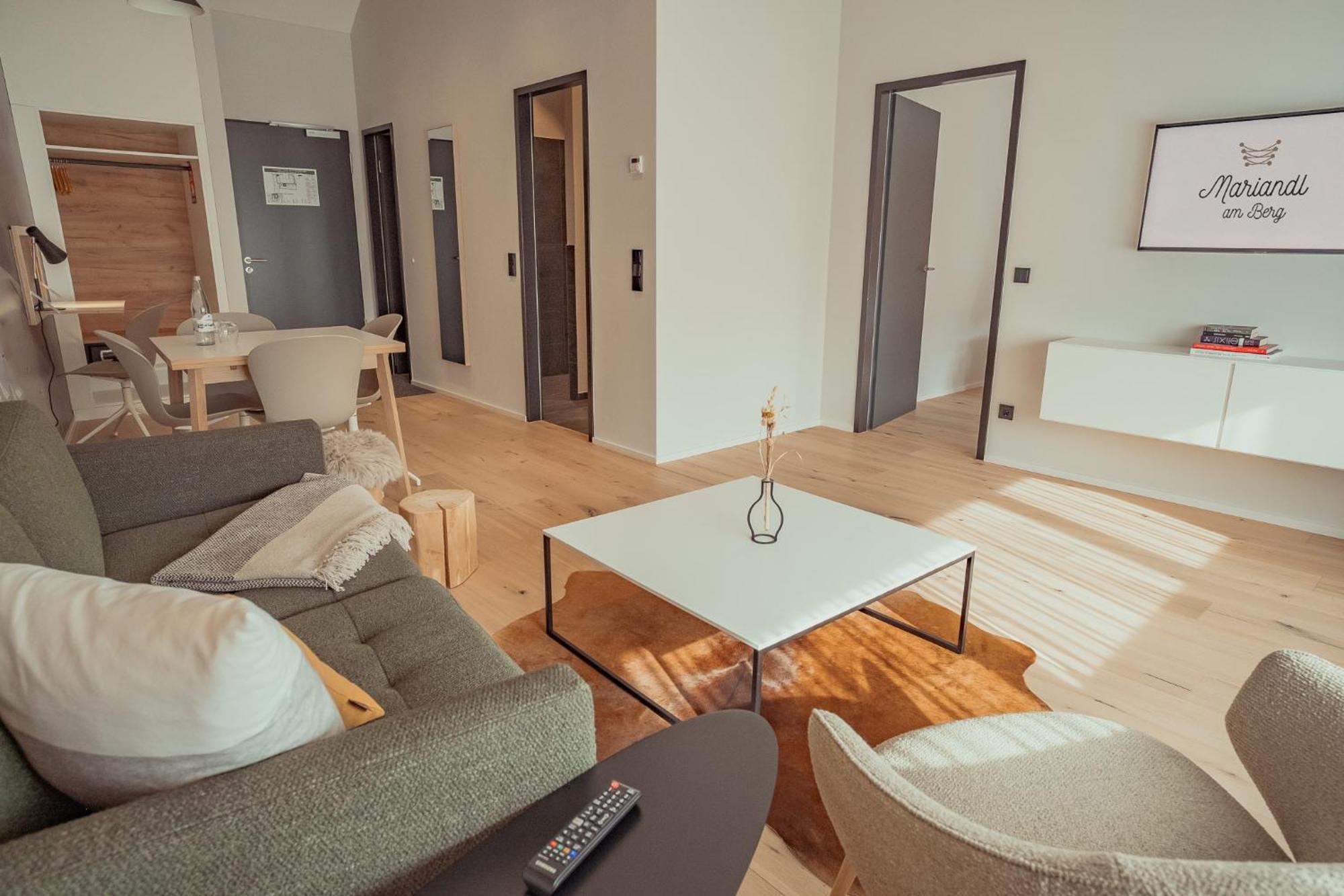 Mariandl Am Berg Hotell Amberg Exteriör bild