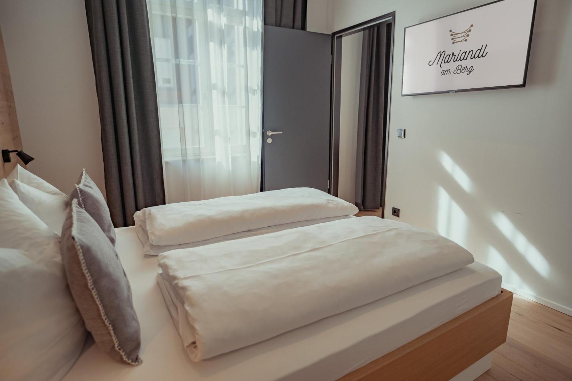 Mariandl Am Berg Hotell Amberg Exteriör bild